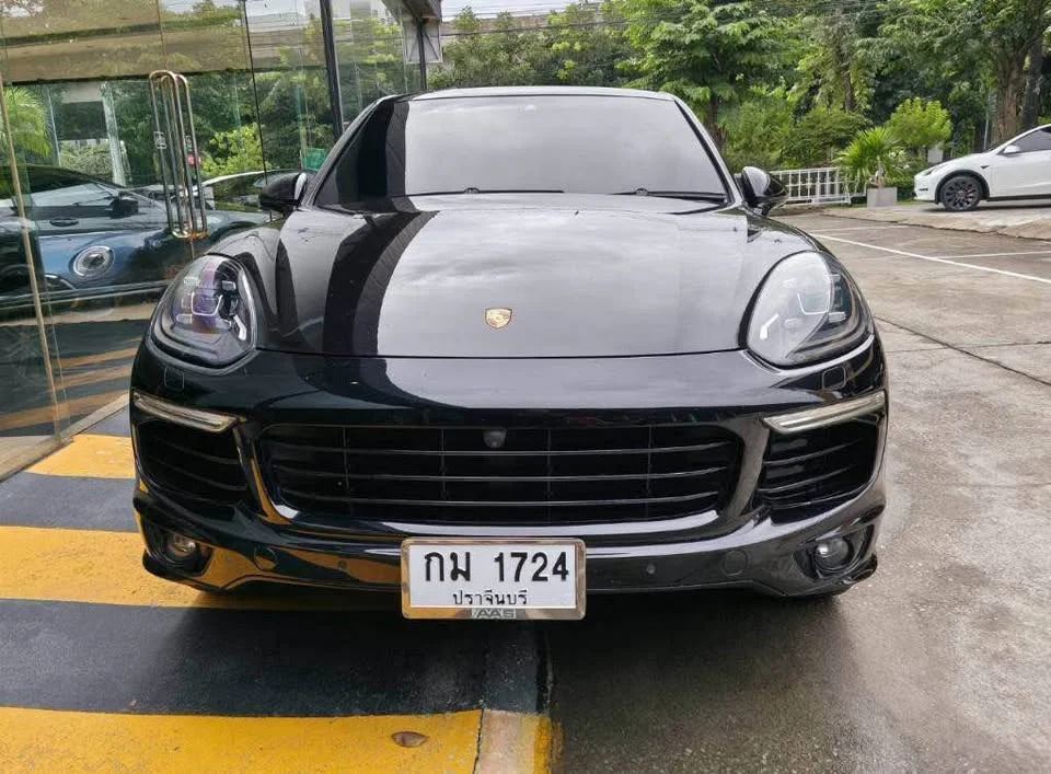 2015 Porsche Cayenne II 3