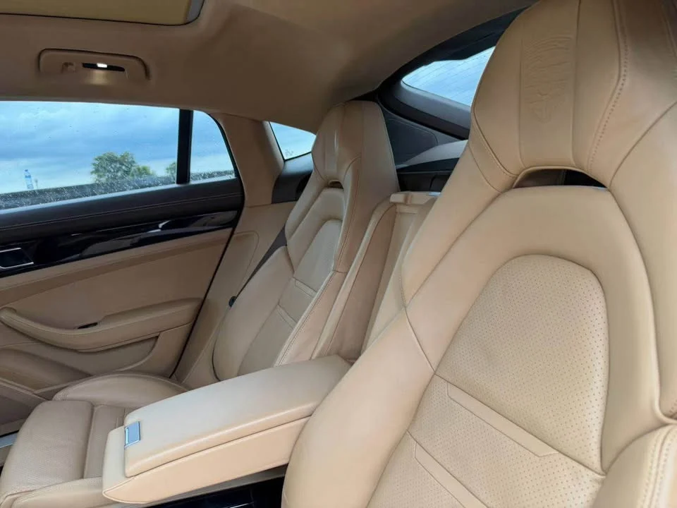 2017 Porsche Panamera II 2
