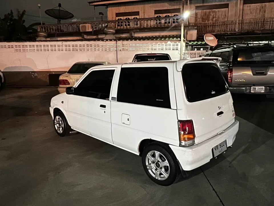 1993 Daihatsu Mira L200 3