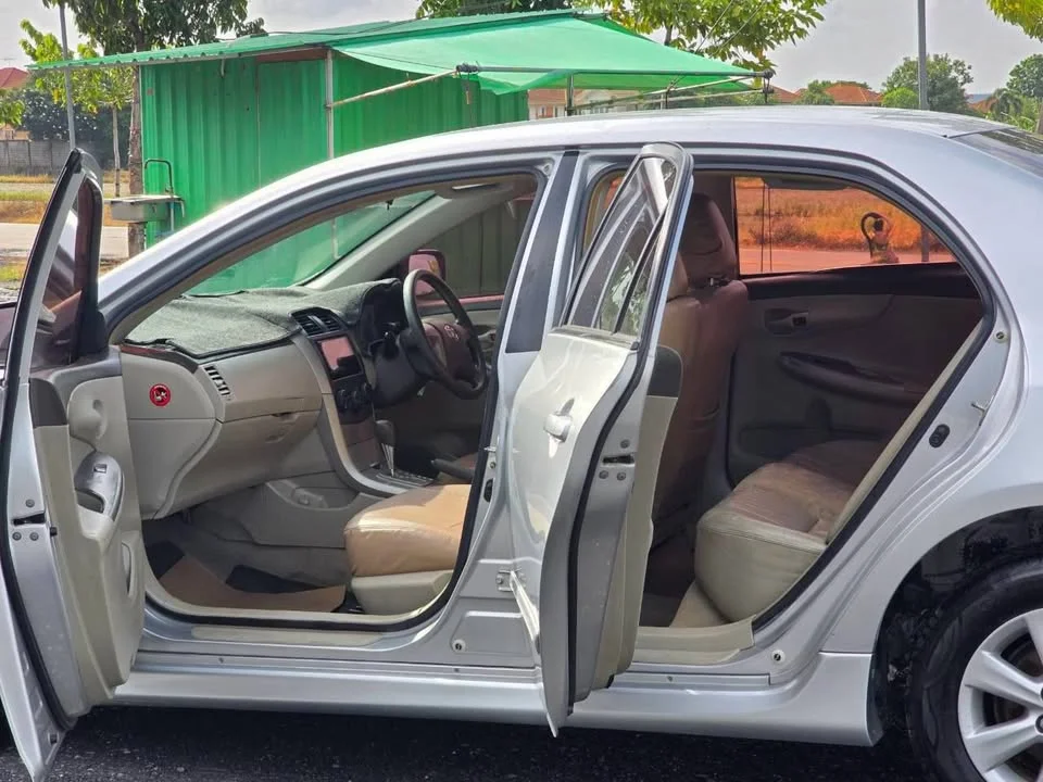 2008 Toyota Corolla Altis X (E140) 3