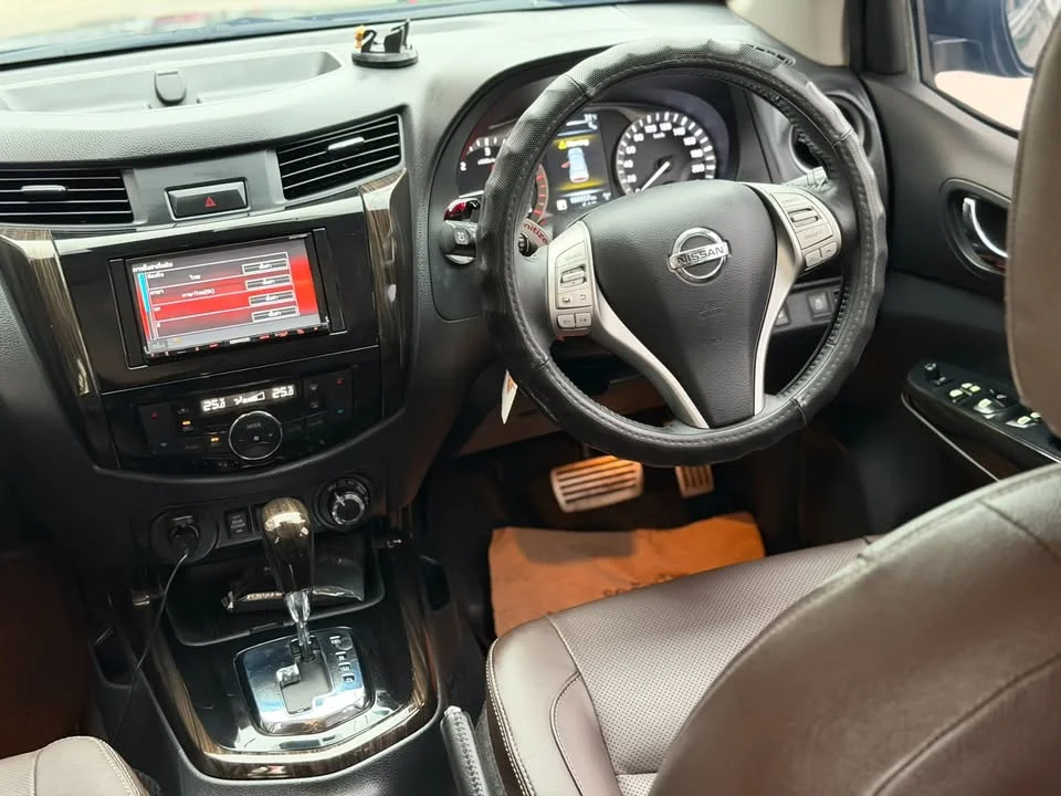 2020 Nissan Terra 3