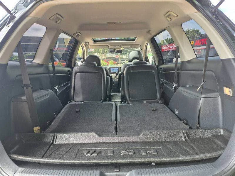 2008 Toyota Wish I 2
