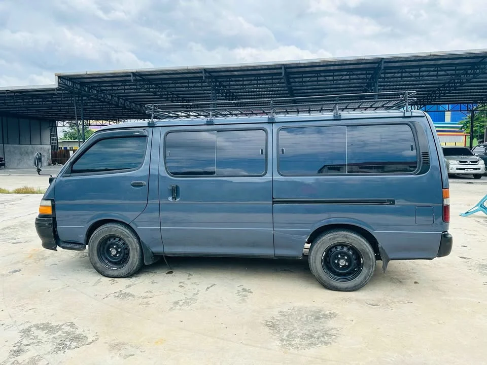 1999 Toyota Commuter IV (H100) 2