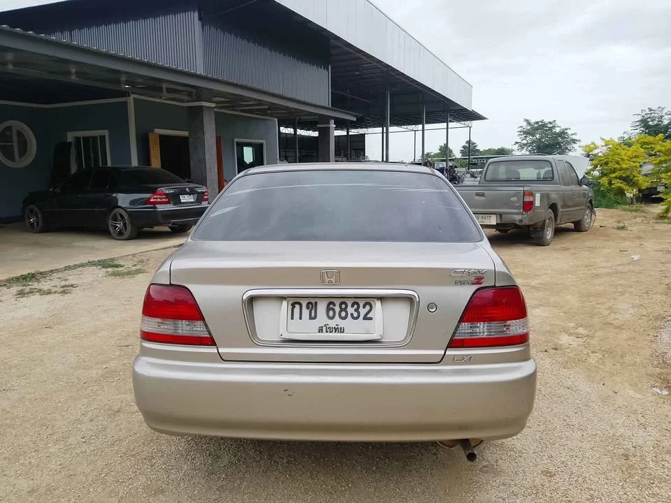 2002 Honda City III 2