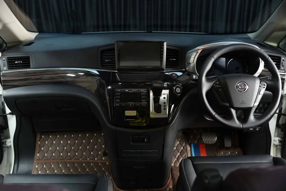 2014 Nissan Elgrand III (E52) 3