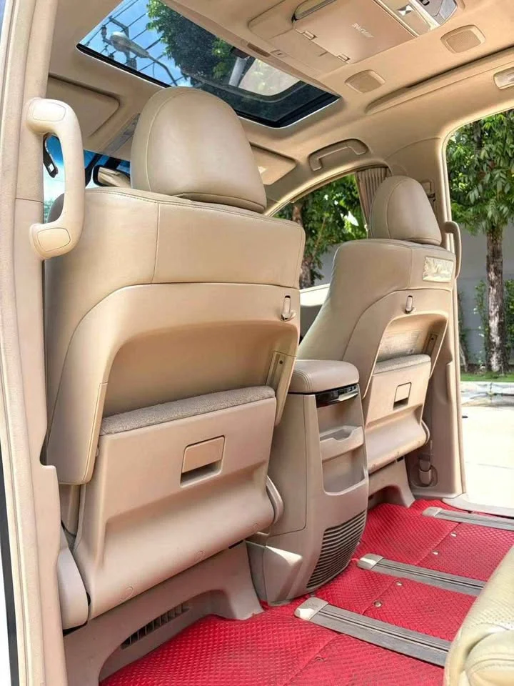 2013 Toyota Alphard, Vellfire II (AH20) 2