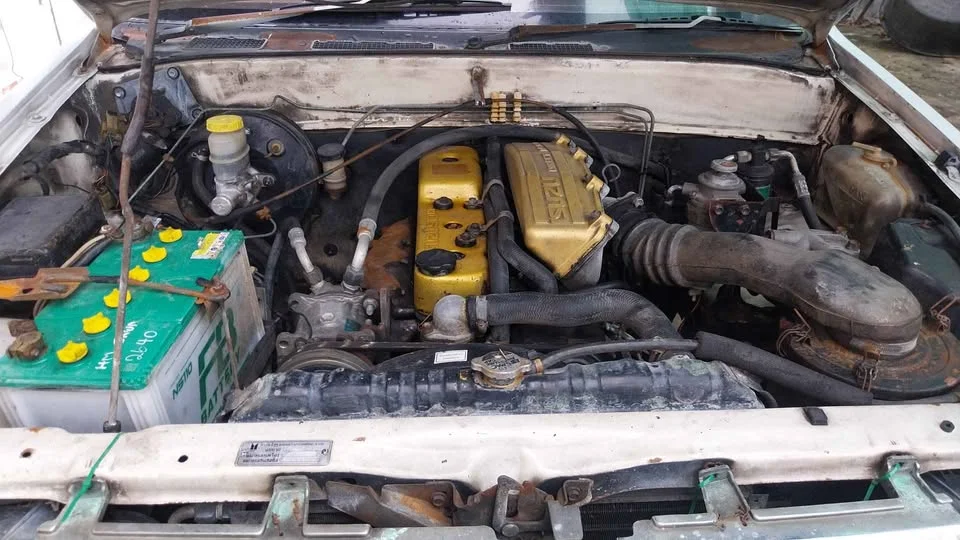 1994 Isuzu TFR III 3