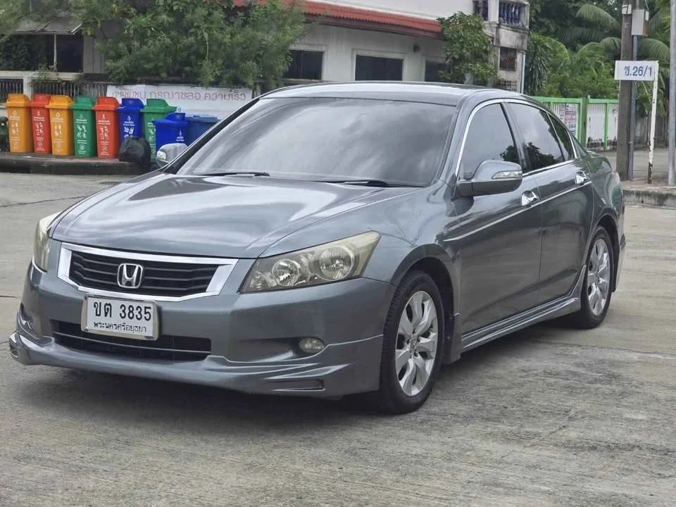 2010 Honda Accord VIII 3