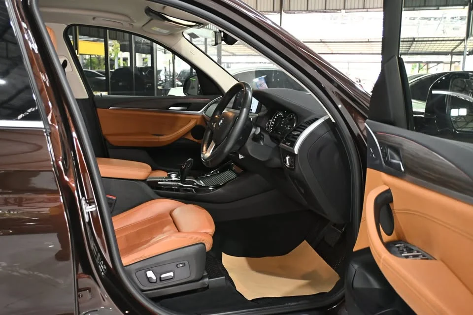 2018 BMW X3 G01, G08 3