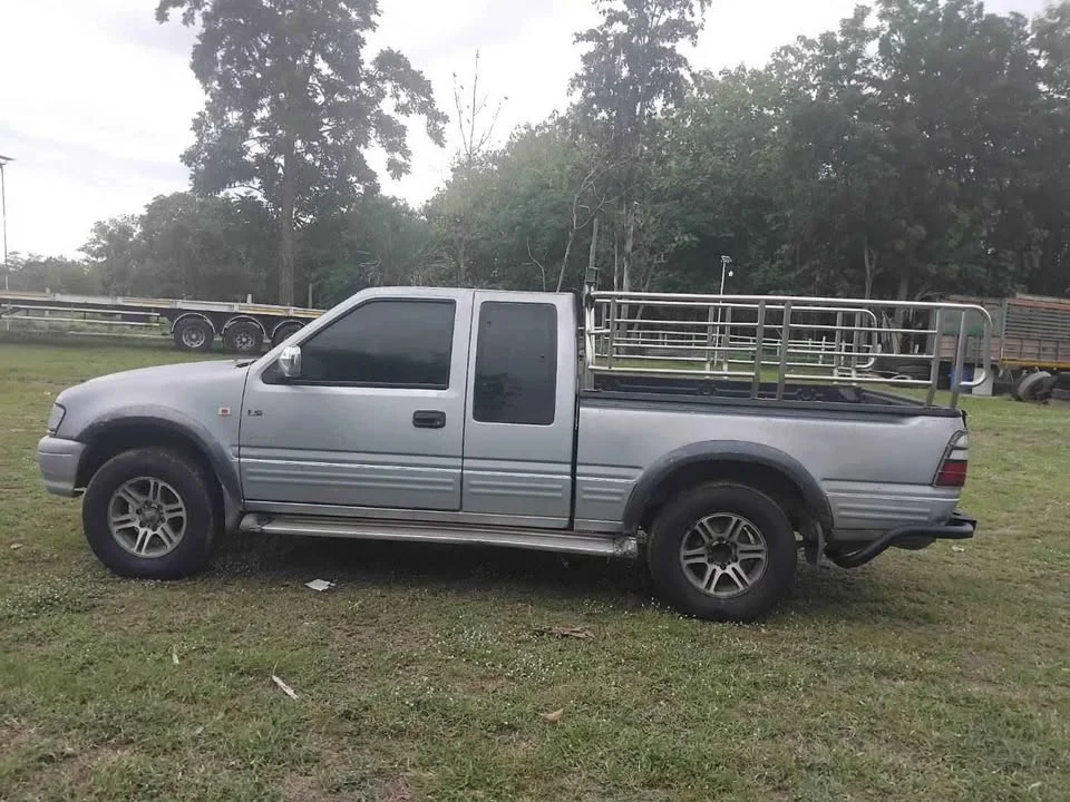 2000 Isuzu Faster Dragon Eyes III 2