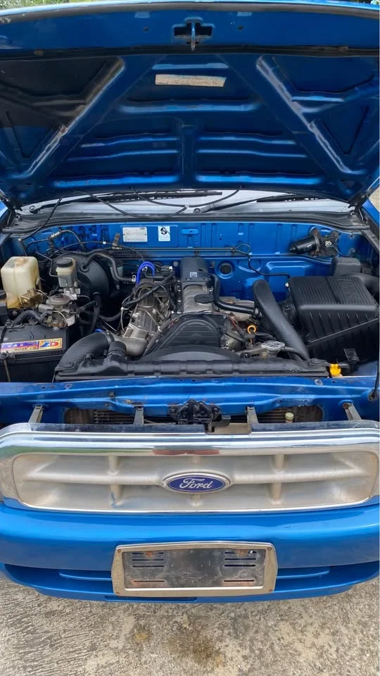 2003 Mazda 2500 Fighter V 3