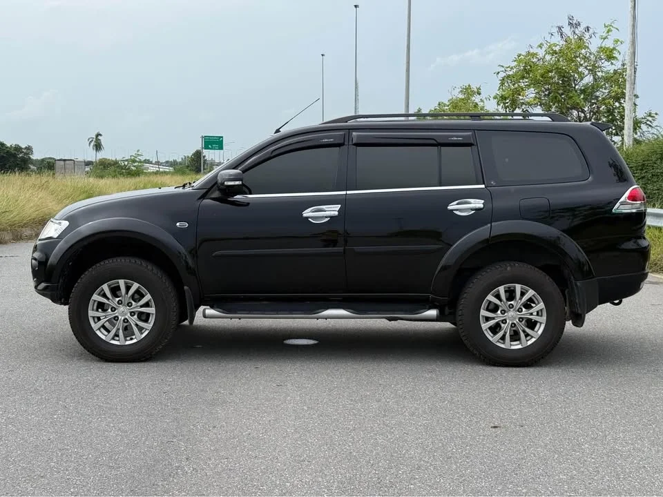 2015 Mitsubishi Pajero Sport II 3