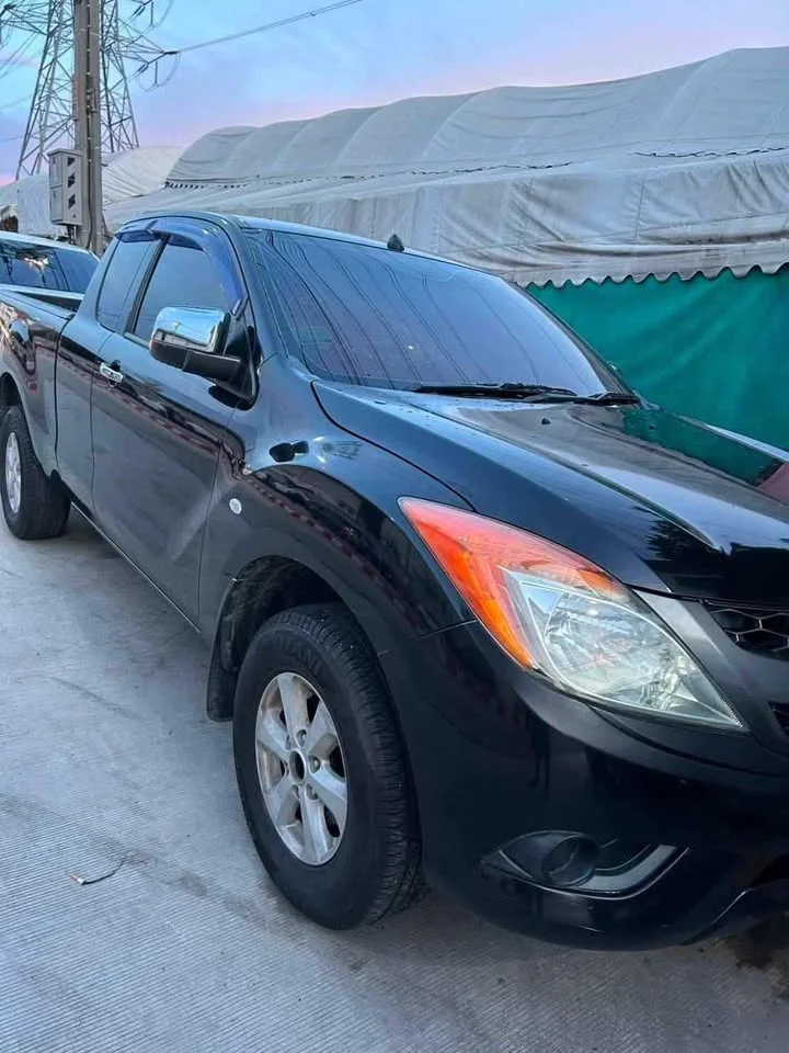 2013 Mazda BT-Series II 3