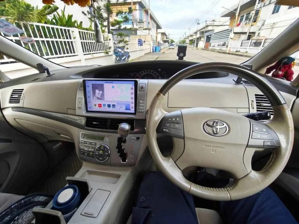 2008 Toyota Estima III 3