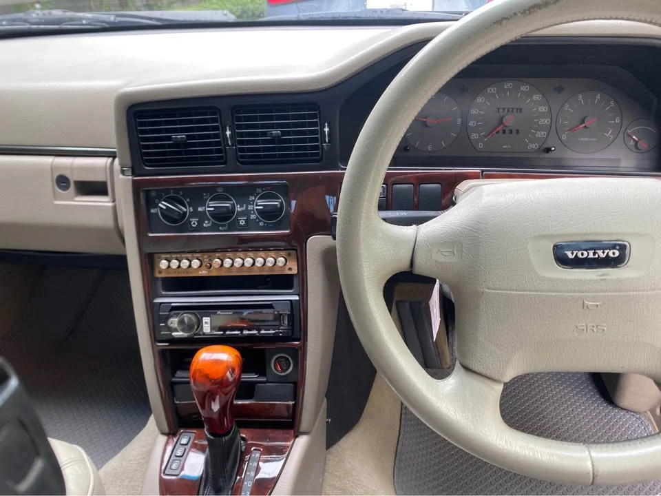 1998 Volvo 900 Series 2