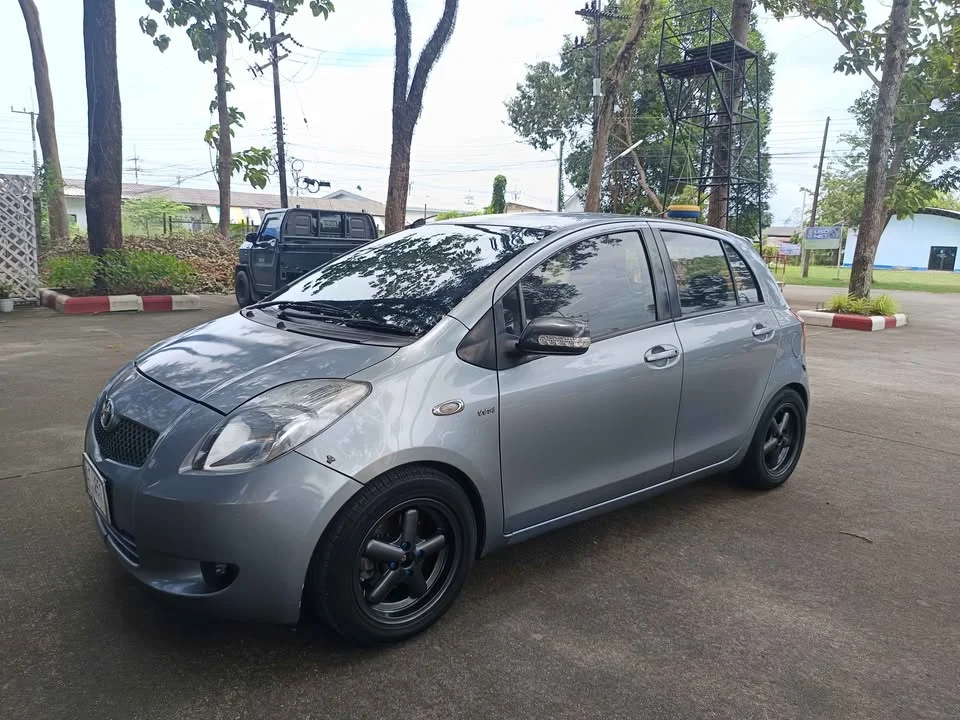 2006 Toyota Yaris II 3