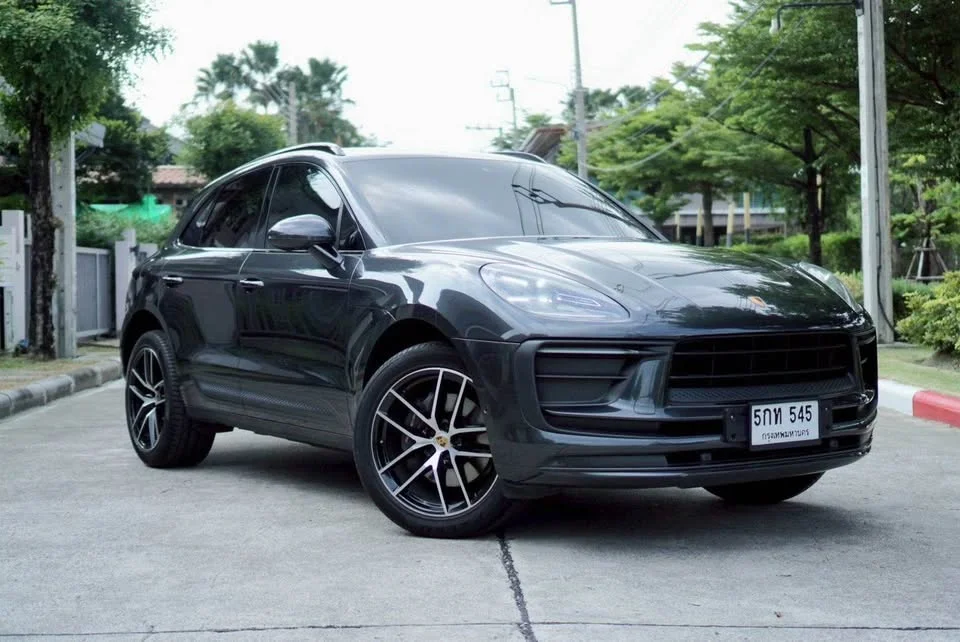 2024 Porsche Macan I 3