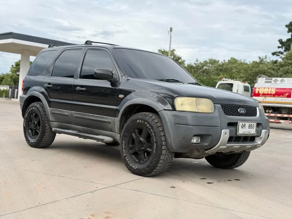 2005 Ford Escape I 3