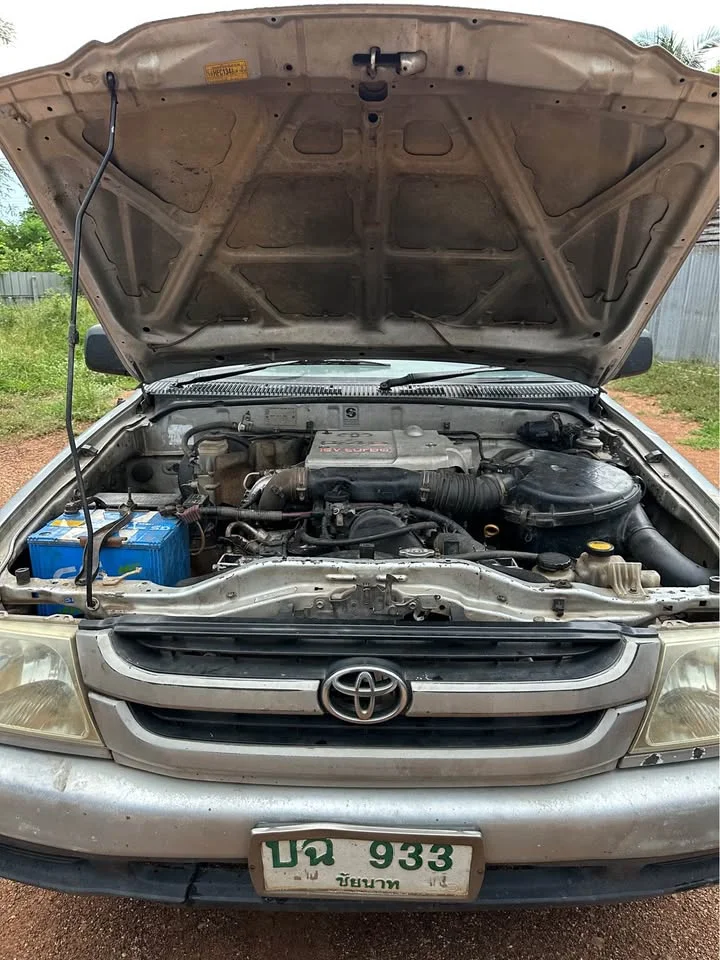 2003 Toyota Hilux Tiger VI 3