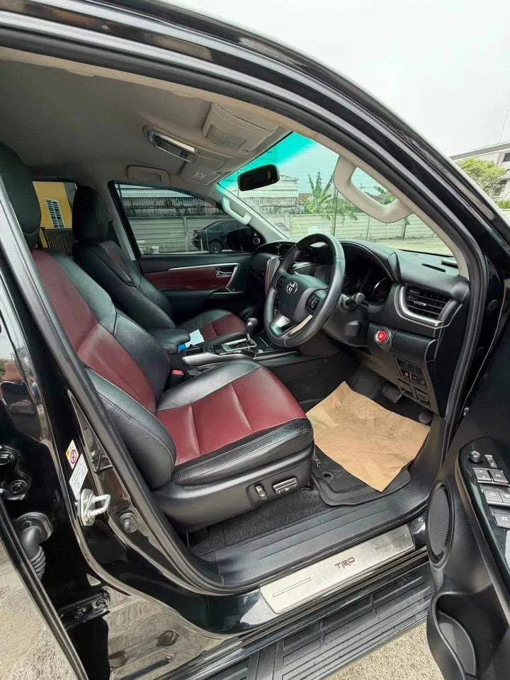 2017 Toyota Fortuner II 2