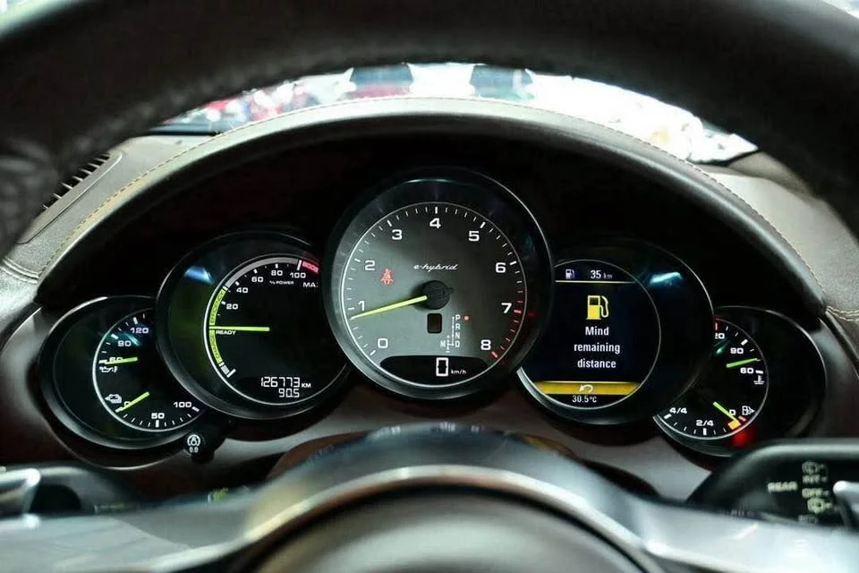 2016 Porsche Cayenne II 2
