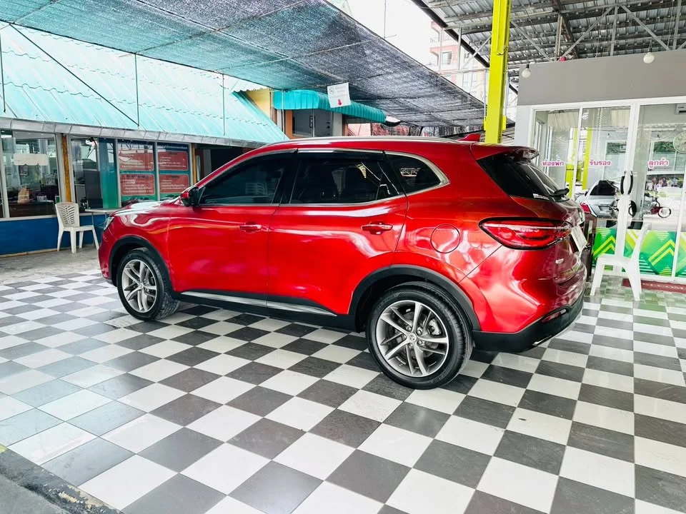 2019 MG HS 2