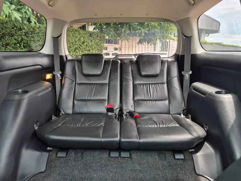 2008 Toyota Wish I 3
