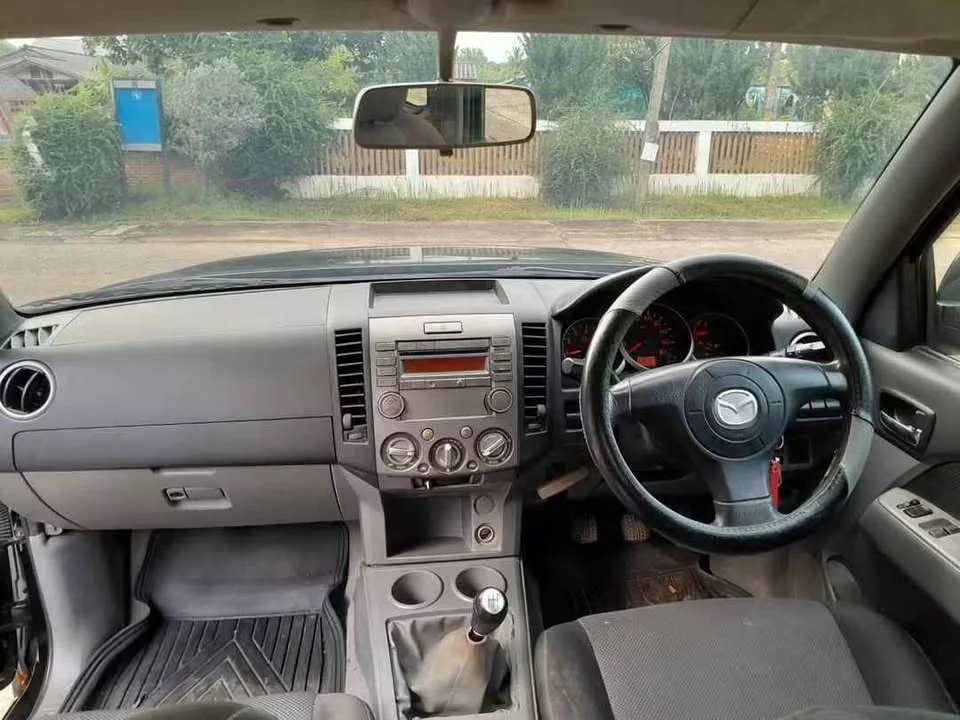 2011 Mazda BT-Series I 2