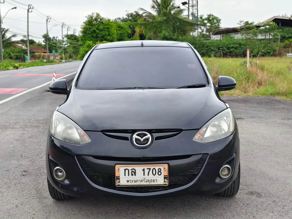 2013 Mazda 2 II 3