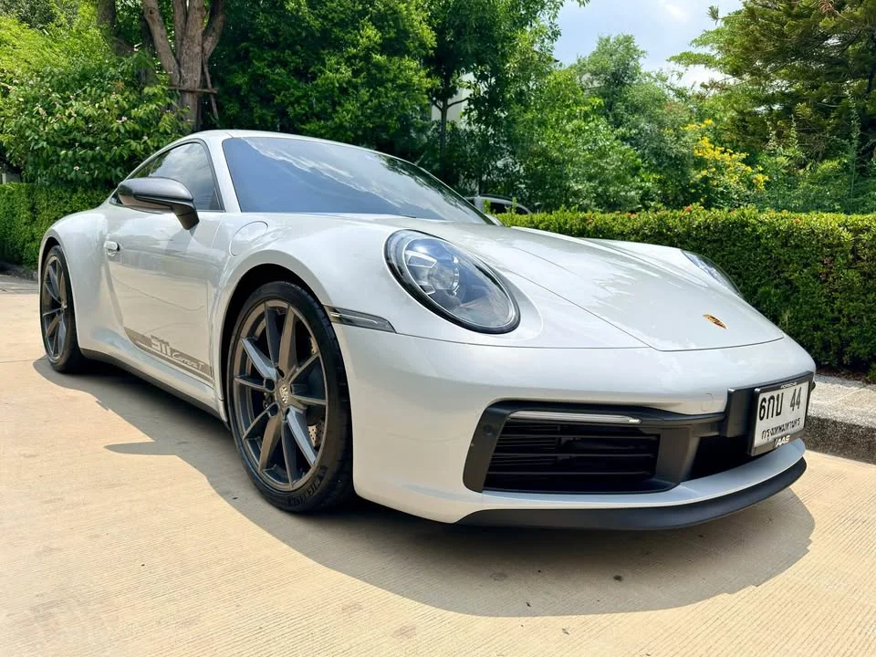 2025 Porsche 911 992 2