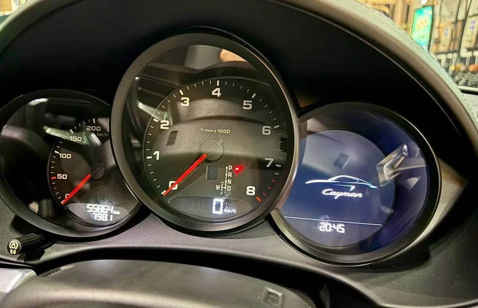 2019 Porsche 718 Boxster and Cayman IV 2