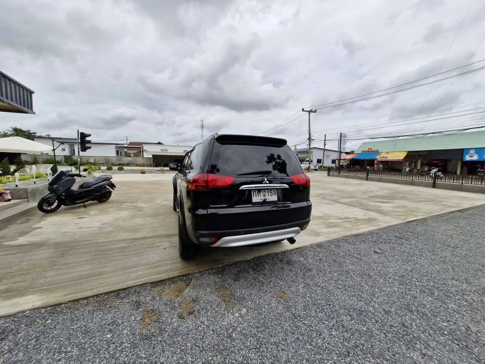 2009 Mitsubishi Pajero Sport II 3