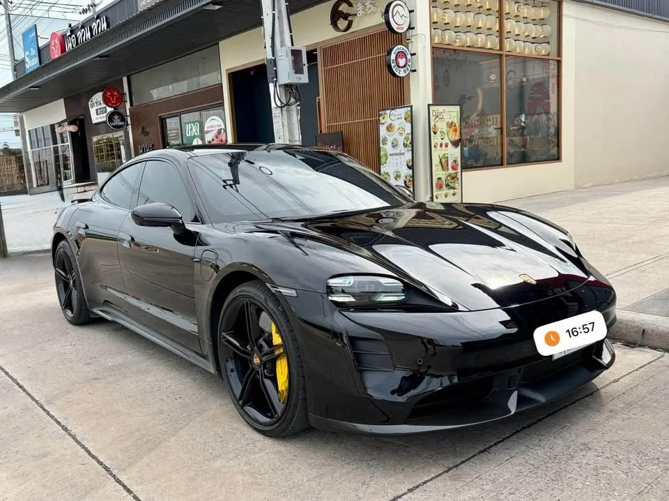 2021 Porsche Taycan 9J1 3