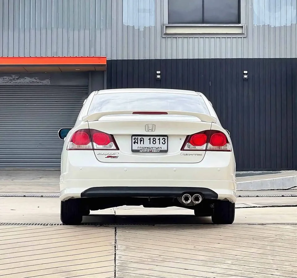 2011 Honda Civic VIII 3