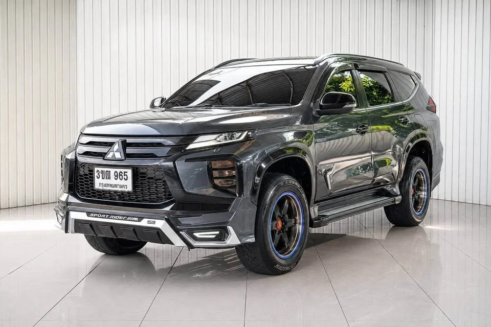2020 Mitsubishi Pajero Sport III 2