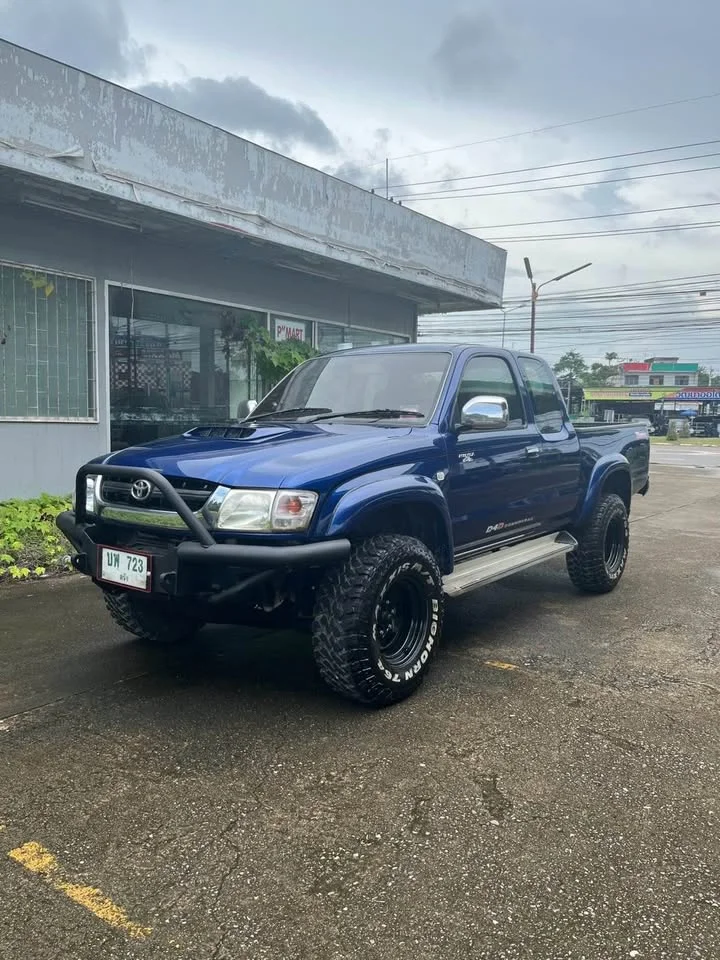 2003 Toyota Hilux Tiger VI 3