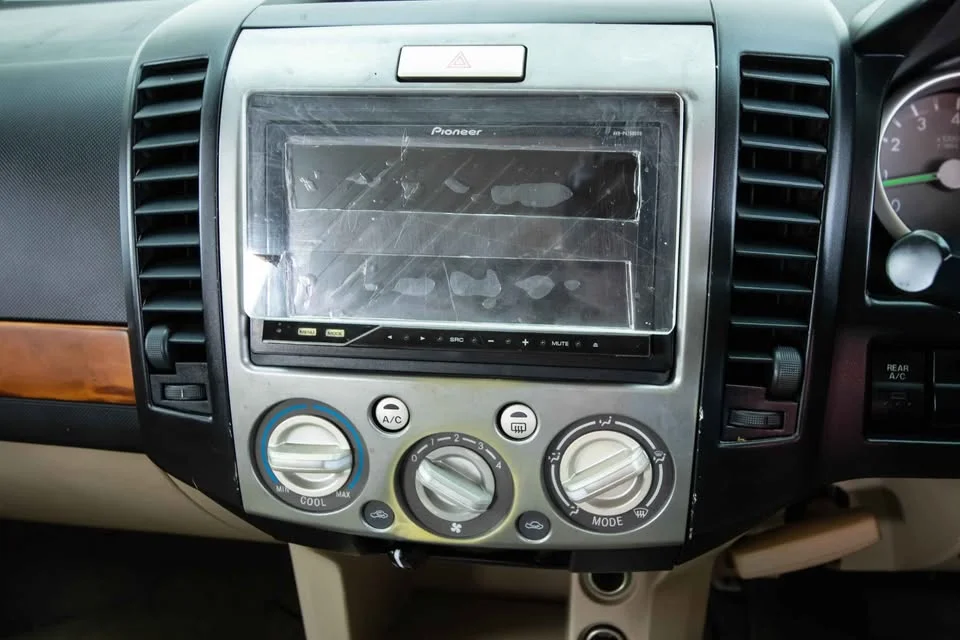2008 Ford Everest I 3