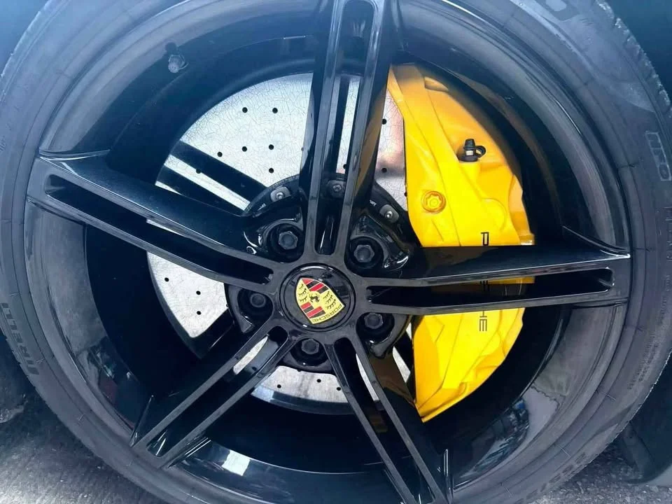 2021 Porsche Taycan 9J1 2