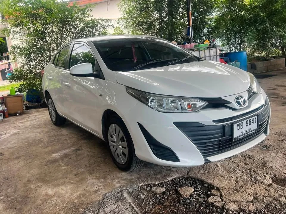2018 Toyota Yaris ATIV III 3