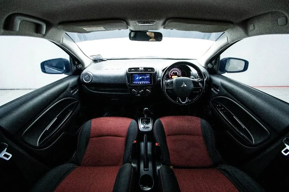 2018 Mitsubishi Mirage VI 2