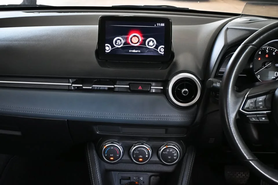 2021 Mazda 2 III 2