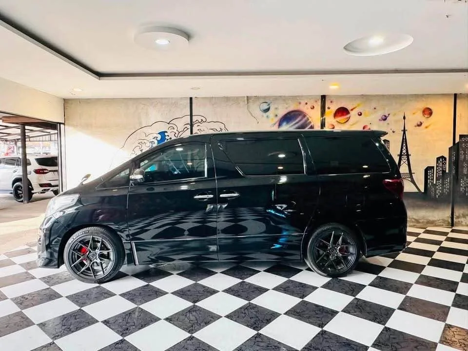 2010 Toyota Alphard, Vellfire II (AH20) 3