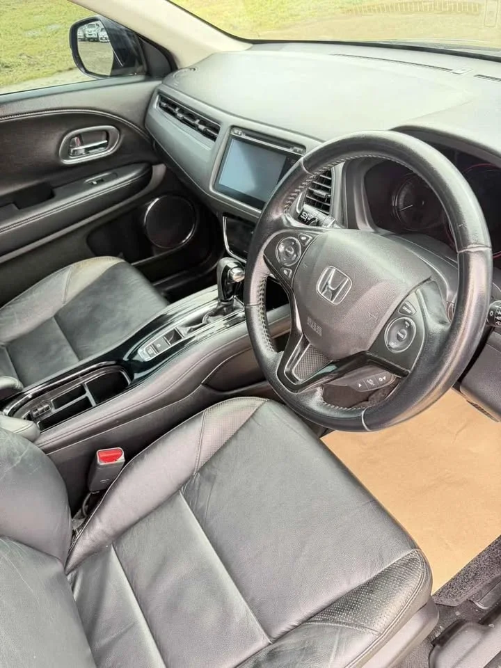 2559 Honda HR-V II 2