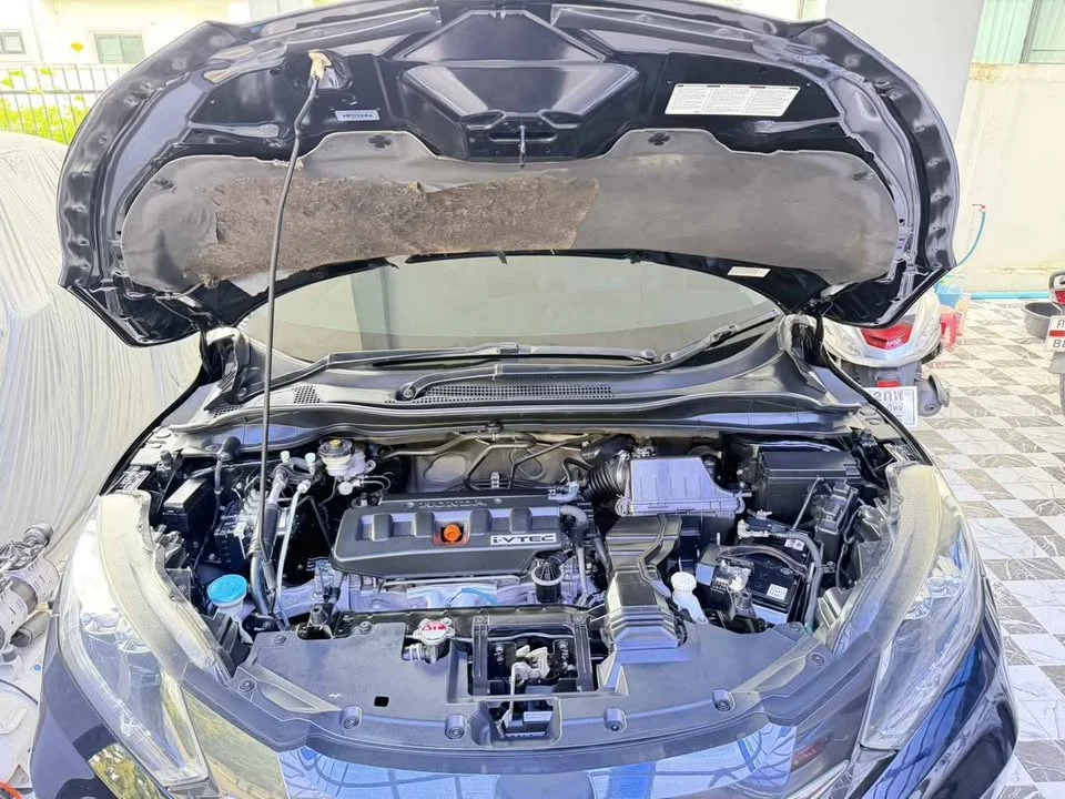 2559 Honda HR-V II 3