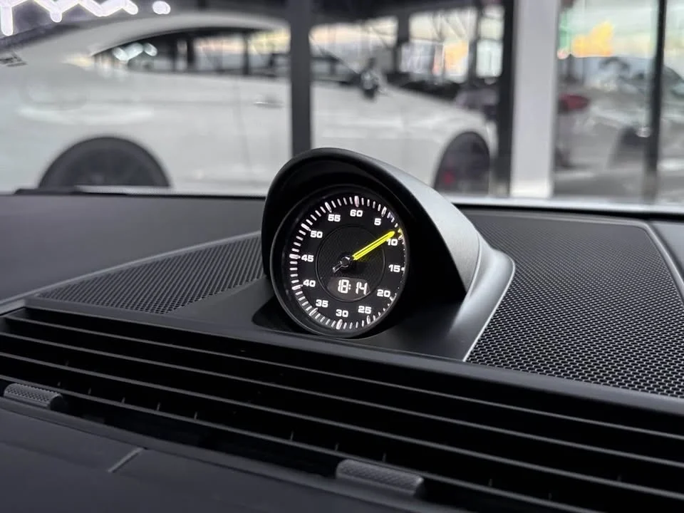 2018 Porsche Panamera II 2