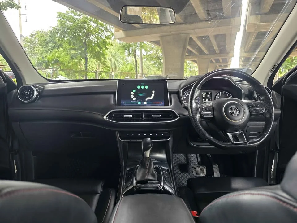 2020 MG HS 2