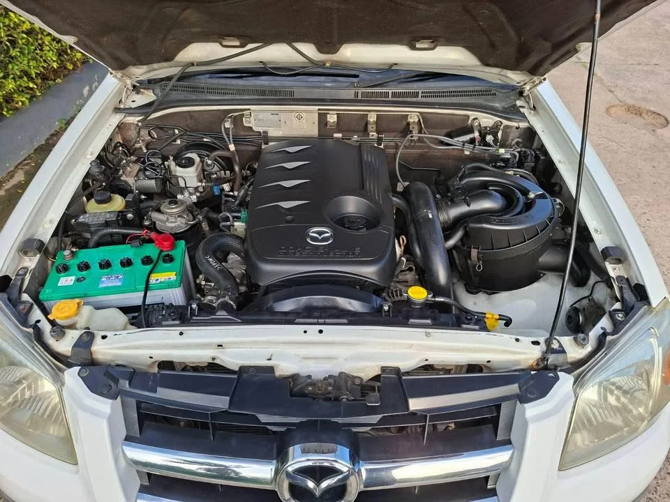 2011 Mazda BT-Series I 3