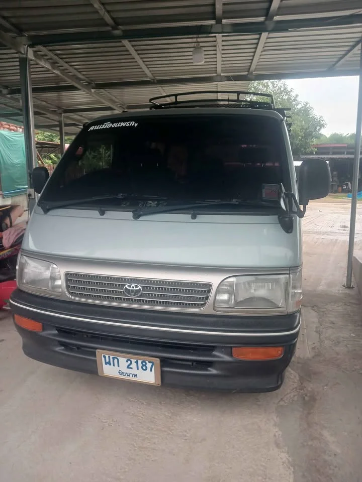 1995 Toyota Commuter IV (H100) 3