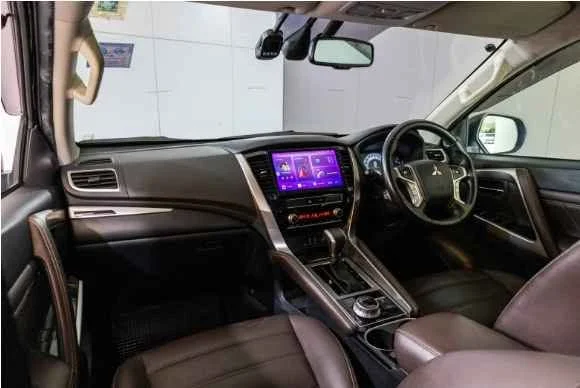 2022 Mitsubishi Pajero Sport III 2