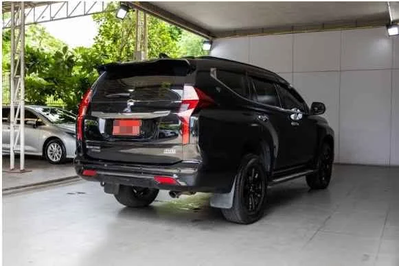 2022 Mitsubishi Pajero Sport III 3